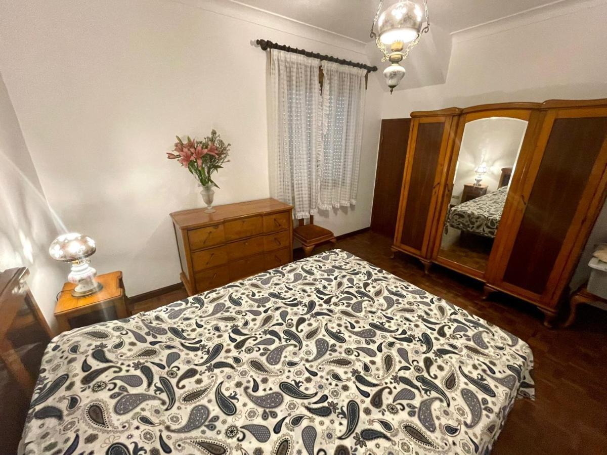 فيلا Casa As Nove أنغرا دو إِراويزو المظهر الخارجي الصورة