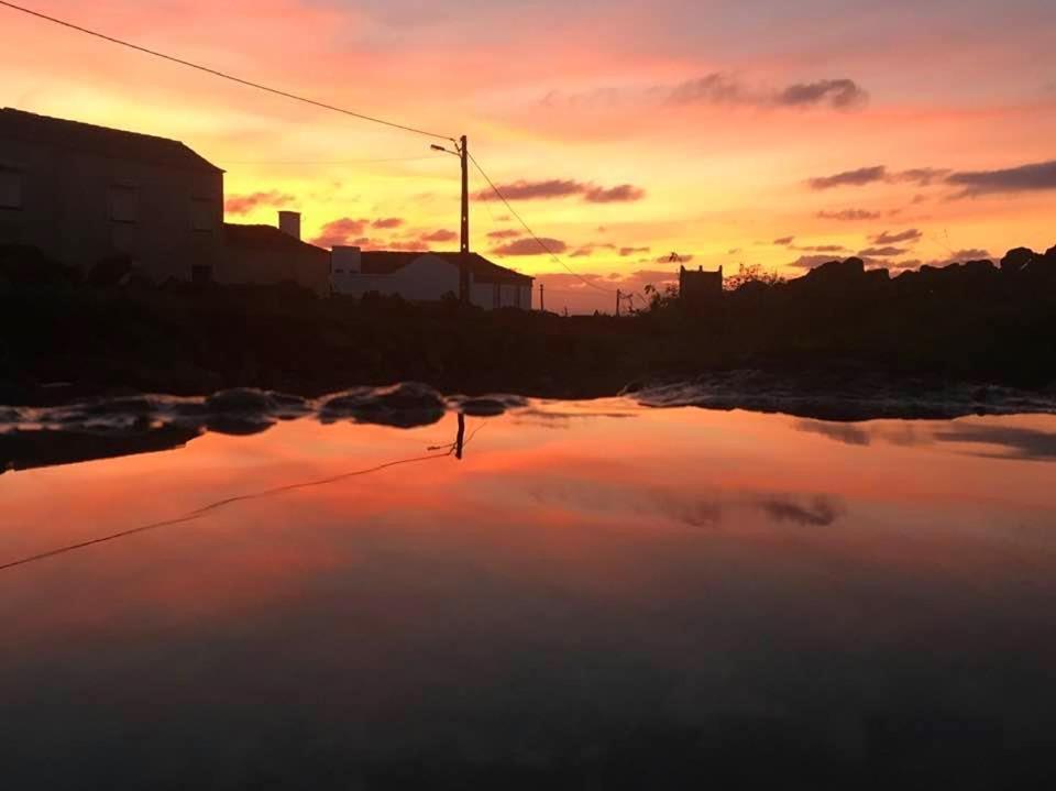 فيلا Casa As Nove أنغرا دو إِراويزو المظهر الخارجي الصورة